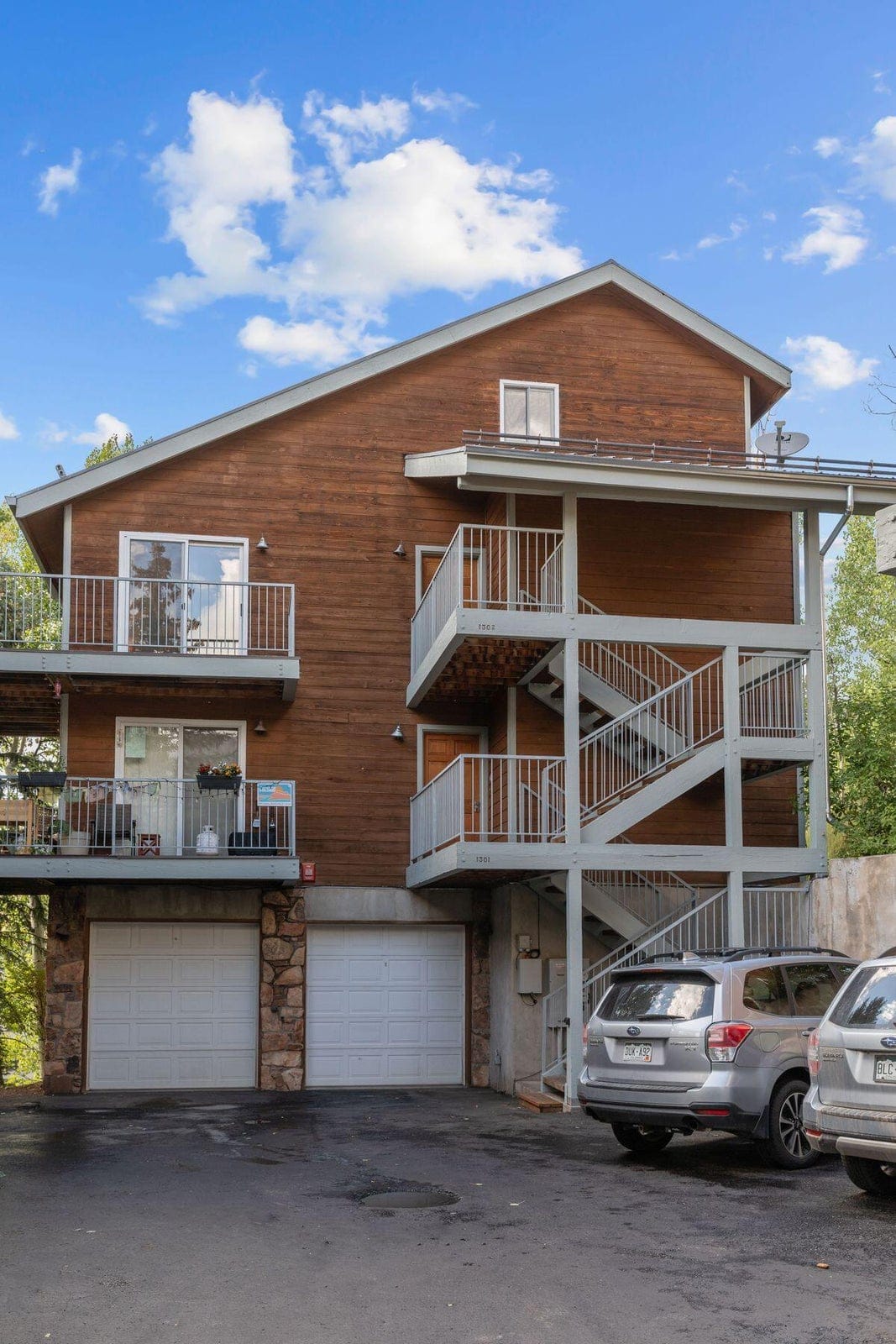 20250901221253778857000000-o